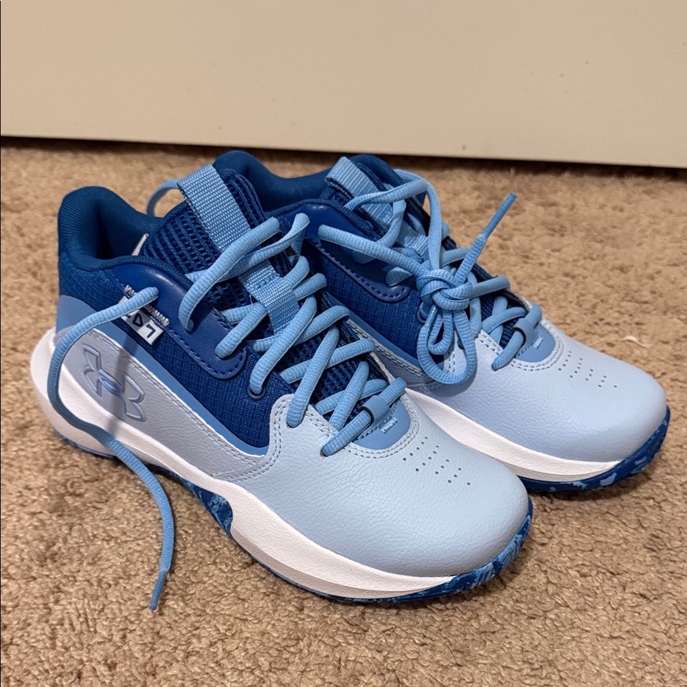 Under Armour Kids Light Blue Sneakers